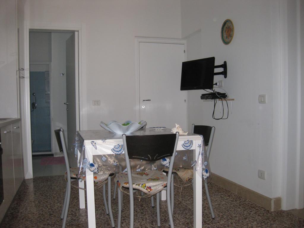 Casa Vacanze Le Rose Marina di Ragusa Værelse billede