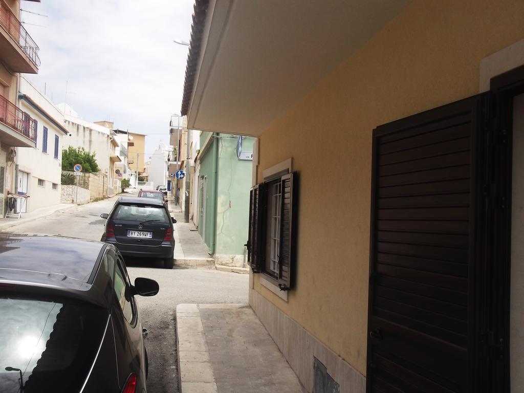 Casa Vacanze Le Rose Marina di Ragusa Eksteriør billede