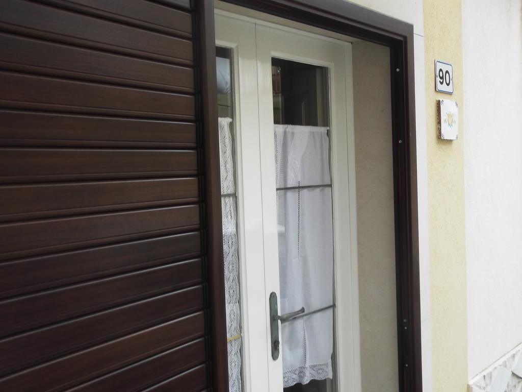 Casa Vacanze Le Rose Marina di Ragusa Eksteriør billede